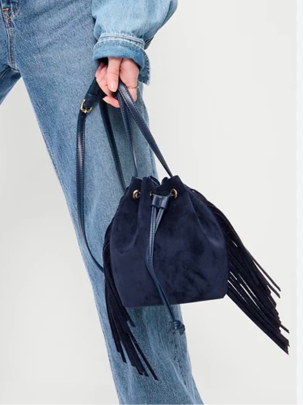 NWOT Old Navy Drawstring Fringe Bucket Bag
